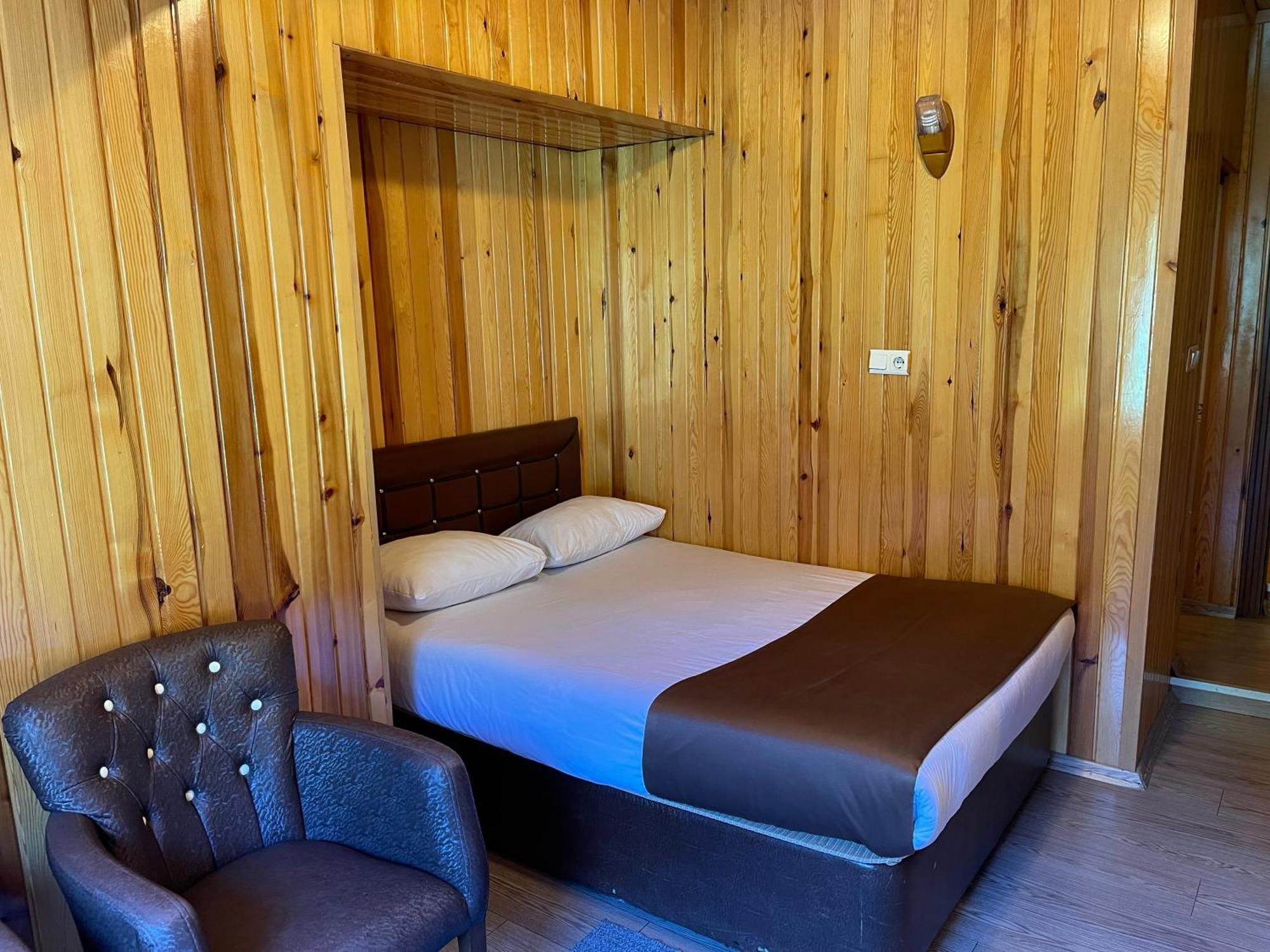 Ozkan Otel Узунгьол Екстериор снимка